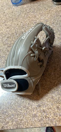 Used 2018 Infield 11.75" A2000 Softball Glove