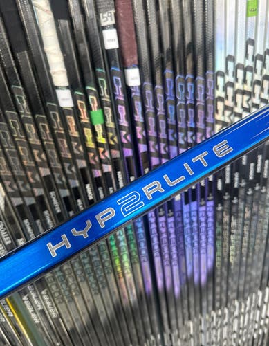 Used Senior Bauer Left Hand P28 Pro Stock Vapor Hyperlite 2 Hockey Stick