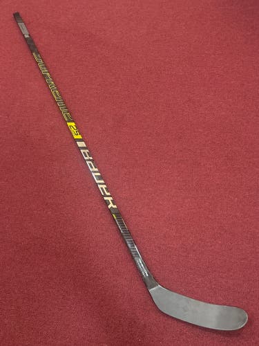 New Bauer Left Hand P28M Pro Stock Supreme 2S Pro Hockey Stick Item#BS2SV