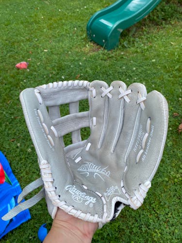 Rawlings Highlight Series Softball Glove