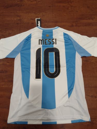 Messi #10 Argentina Copa America home Small Men's Adidas Jersey