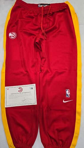 215 Atlanta Hawks CLINT CAPELA Game Used Basketball Warm Up PANTS COA