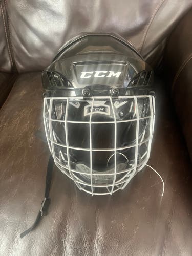 ****CCM FL60 Helmet Adult Large****