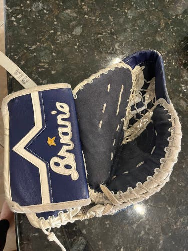 Brian’s Air Thief Air PAC Ice Hockey Goalie Glove