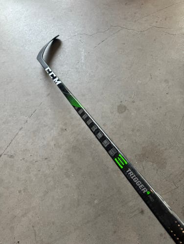 NHL New Senior CCM Left Hand P29 Pro Stock RibCor Trigger 4 Pro Hockey Stick