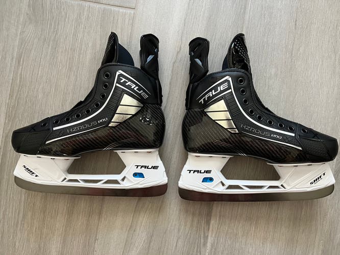 True HZRDUS Skates Size 6 To 6 1/4