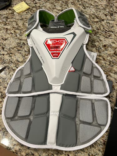 Brand new lacrosse goalie chest protector new
