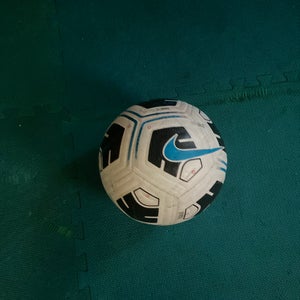 Nike Aerosculpt Soccer Ball