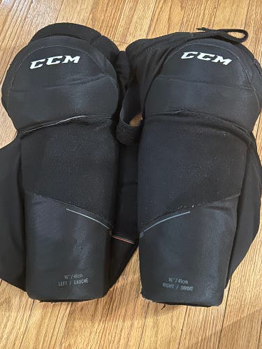 16” CCM Referee Shin Guard (SGREF:SR)