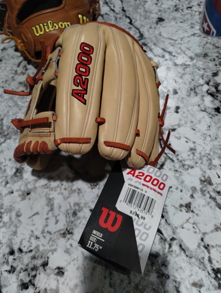 New Wilson Right Hand Throw Infield A2000 Baseball Glove 11.5"