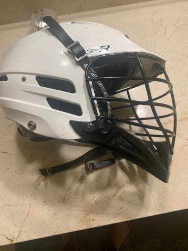 Used  Cascade Cpxr Goalie Helmet