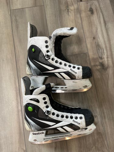 Used Senior Reebok Regular Width   8 11K Hockey Skates