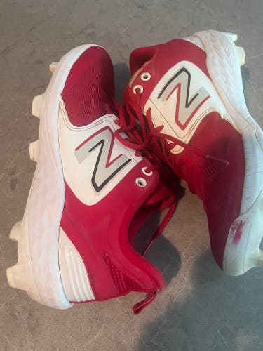 Used New Balance Men’s Molded Cleats