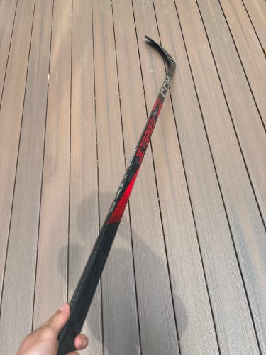 New Senior CCM Right Handed P29  Jetspeed FT7 Pro Hockey Stick