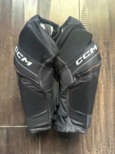 NEW CCM Referee Elbow Pads Large