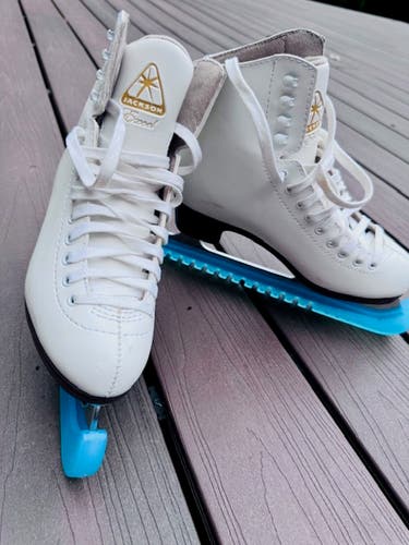 Used Jackson Ultima Figure Skates C Adult 5.5