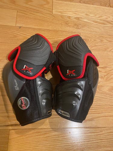 New Senior Large Bauer Vapor 1X Lite Elbow Pads