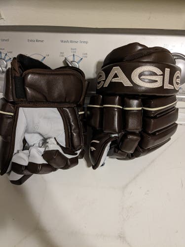 New Eagle CP94 Gloves 13"