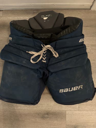 Used Navy Blue Large Bauer Pro Hockey Goalie Pants