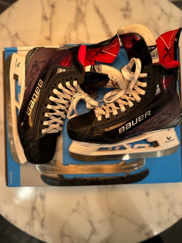 Bauer Vapor X5 Pro Skates With Extra Steel