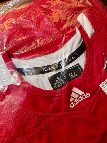 New Adidas Size 54 Red Practice Jersey