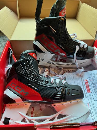 CCM FT6 SKATES 7 REGUALR BRAND NEW