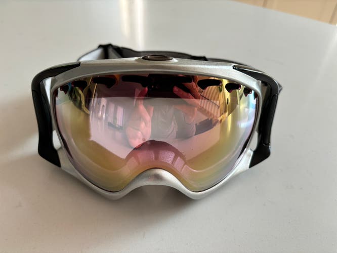 Used Unisex Oakley Crowbar Ski Goggles