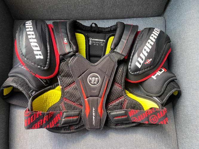 Warrior Dynasty ice hockey shoulder pads