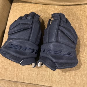 Used  True 13"  Catalyst Pro Gloves