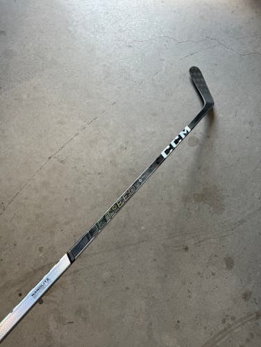 Used Senior CCM Left Hand P29 Jetspeed FT6 Pro Hockey Stick