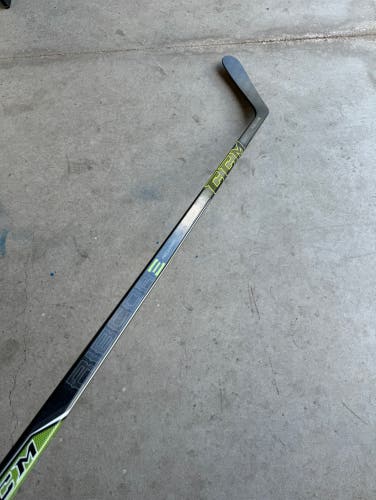 NHL TARASENKO New Senior CCM Left Hand P29 Pro Stock RibCor Reckoner Hockey Stick