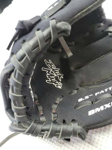 Used Easton Black Magic 8" Fielders Gloves