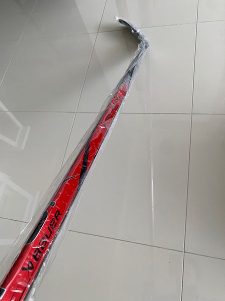 2 Pack New Bauer Right Handed P90TM Pro Stock Vapor Hyperlite 2 Hockey Stick