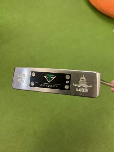 Used RH Odyssey Toulon Madison Milled 303 SS 33” Putter