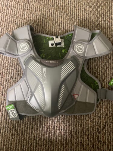 New Large Maverik MX Shoulder Pads