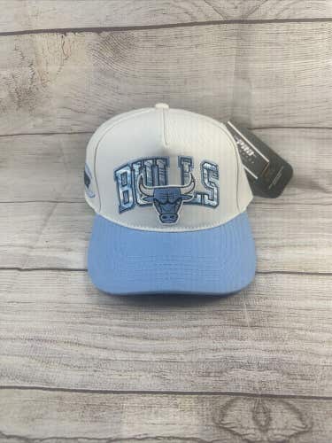 Pro Standard Chicago Bulls Snapback Hat Cap Adjustable White University Blue New