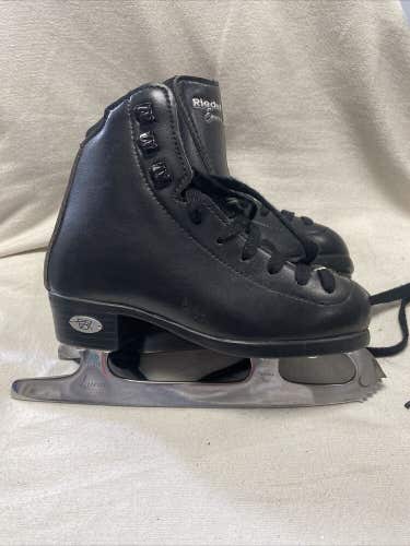 Boys Junior Size 12 Riedell Emerald Figure Ice Skates.  Black