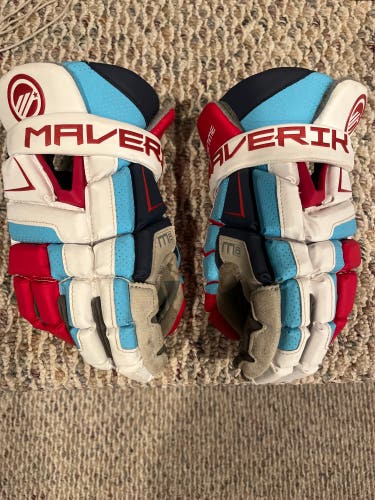 Maverick Showtime gloves