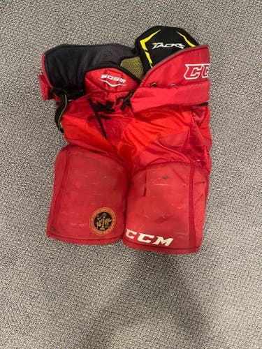 Used Senior Large CCM Tacks 6052 Hockey Pants