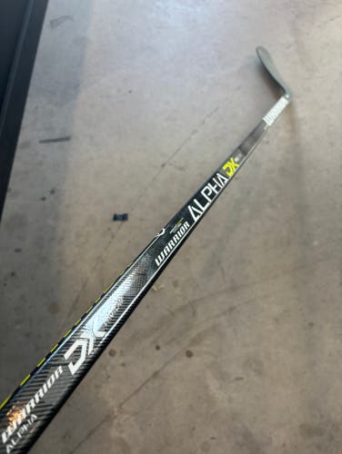 “ECHL” New Senior Warrior Left Hand P29 85 Flex Pro Stock Alpha DX Pro Team Hockey Stick