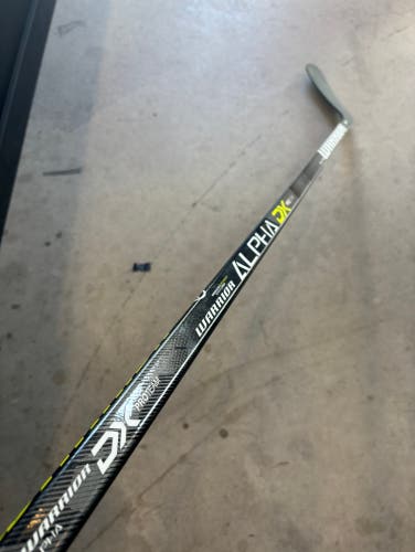 “ECHL” New Senior Warrior Left Hand P29 85 Flex Pro Stock Alpha DX Pro Team Hockey Stick