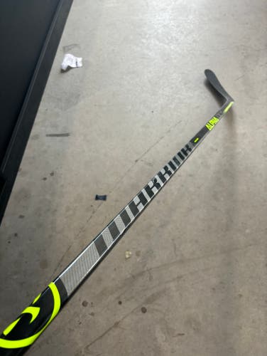 ECHL New Senior Warrior Left Hand 85 Flex  Pro Stock Alpha Lx 20 Hockey Stick