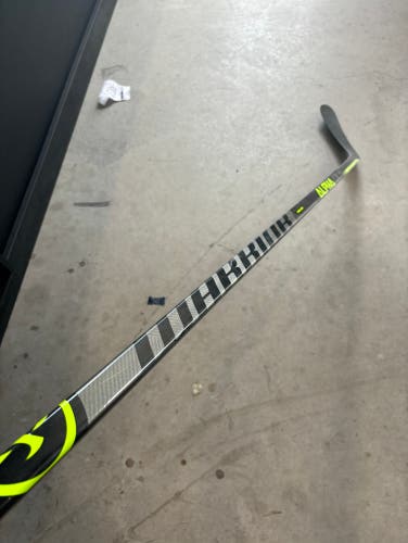 ECHL New Senior Warrior Left Hand 85 Flex  Pro Stock Alpha Lx 20 Hockey Stick