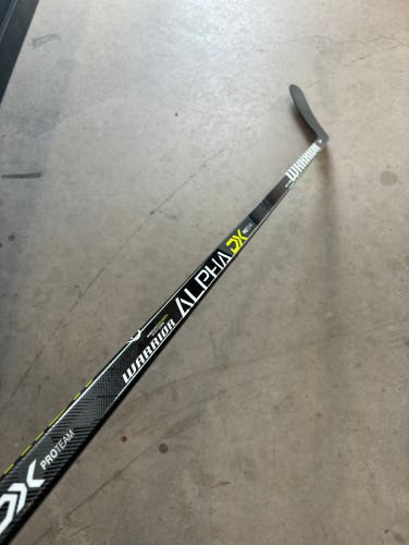 New Senior Warrior Left Hand P88 100 Flex Pro Stock Alpha DX Pro Team Hockey Stick