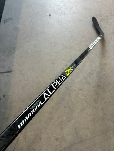 ECHL New Senior Warrior Left Hand P28 Pro Stock Alpha DX Pro Team Hockey Stick