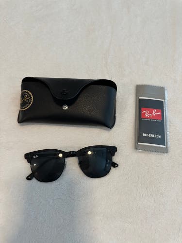 Ray Bans Clubmaster Sunglasses