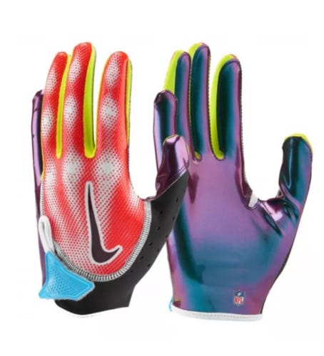 Nike Vapor Jet NFL Combine Youth Football Gloves size M *BRAND NEW*