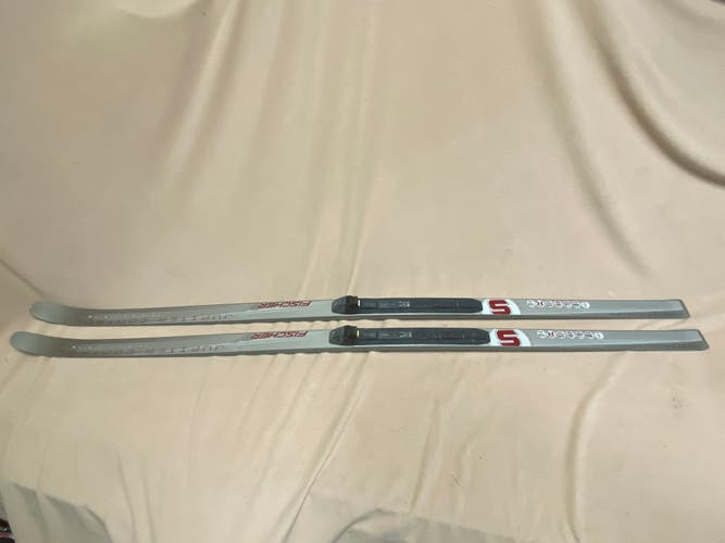 Used Fischer 164 cm Telemark Jupiter Control Skis With Bindings