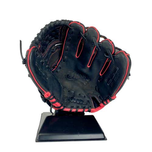 Used Wilson Flash A04rf22115 Fastpitch Glove Right Hand Throw 11 1 2"