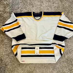 Buffalo Sabres Retro Style CCM Hockey Jersey (with fight strap) - SIZE 56